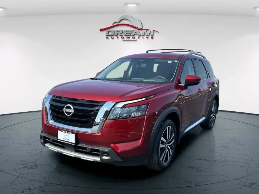 2025 Nissan Pathfinder Platinum photo 1