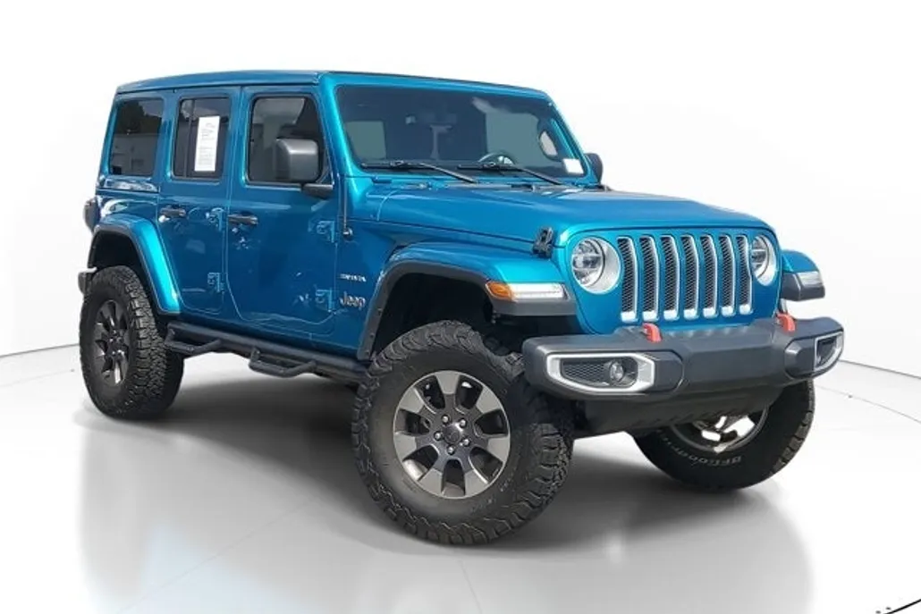 2020 Jeep Wrangler Unlimited Sahara photo 1