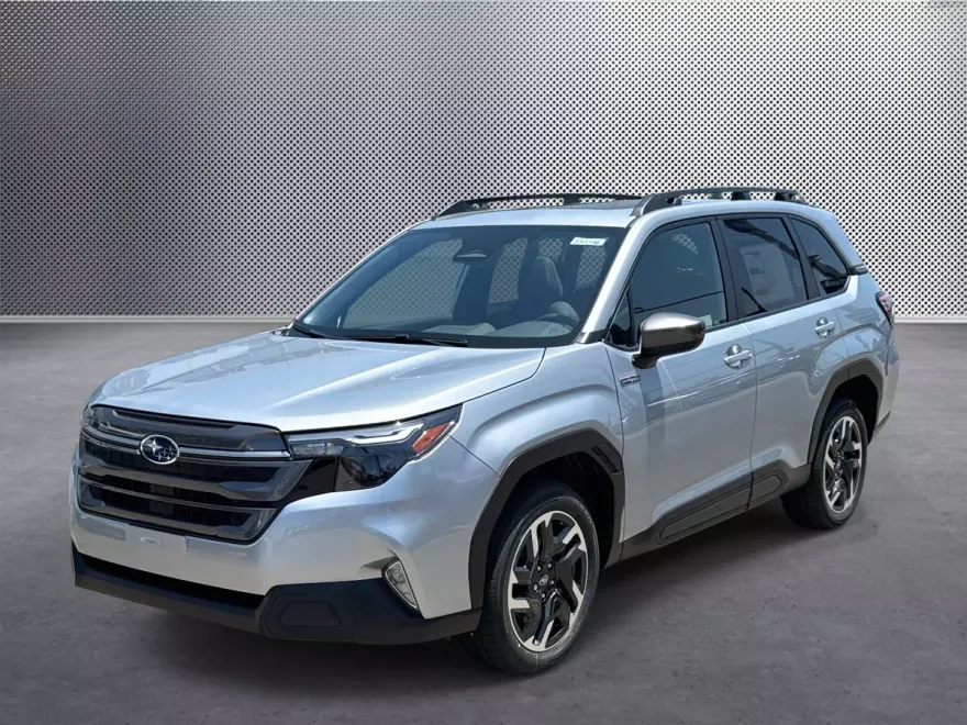 2025 Subaru Forester Limited photo 1