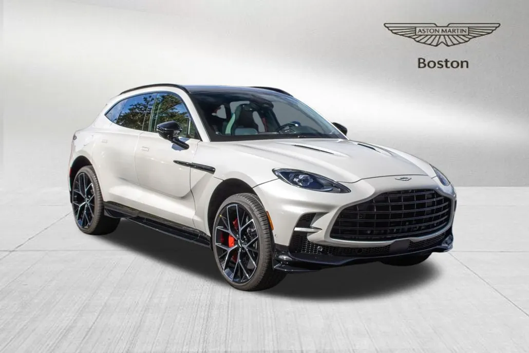 2025 Aston Martin DBX AM8 DBX707 photo 1
