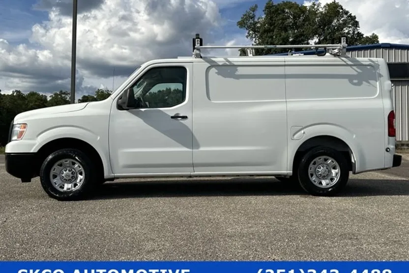 2017 Nissan NV1500 photo 1