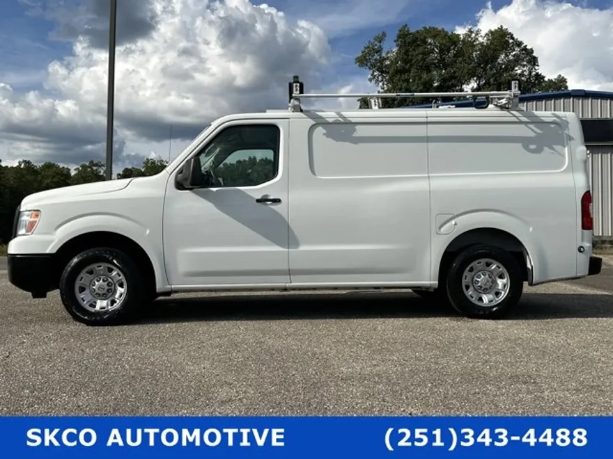 2017 Nissan NV1500 photo 1