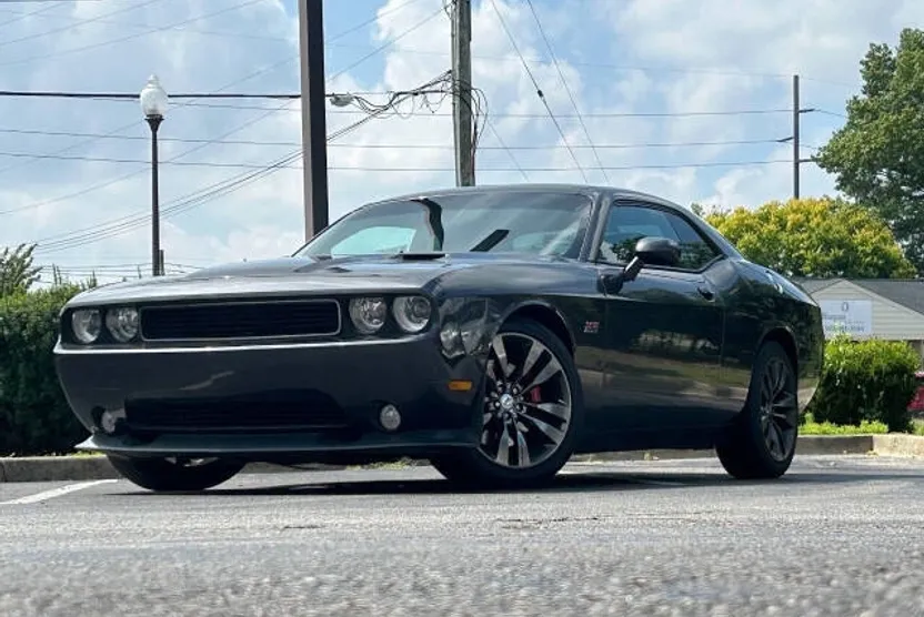 2013 Dodge Challenger SRT8 392 photo 1