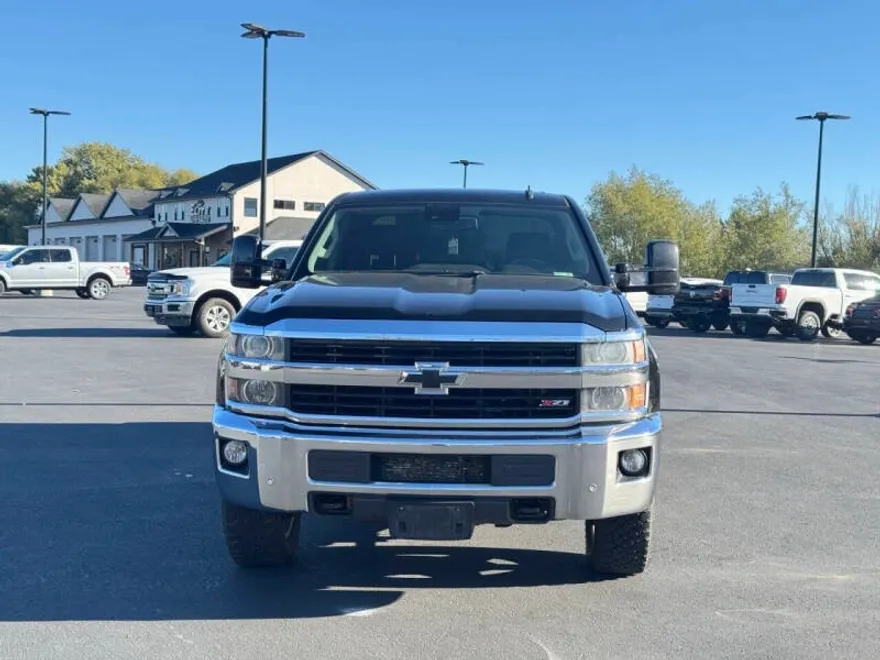 2015 Chevrolet Silverado 2500HD LTZ photo 1