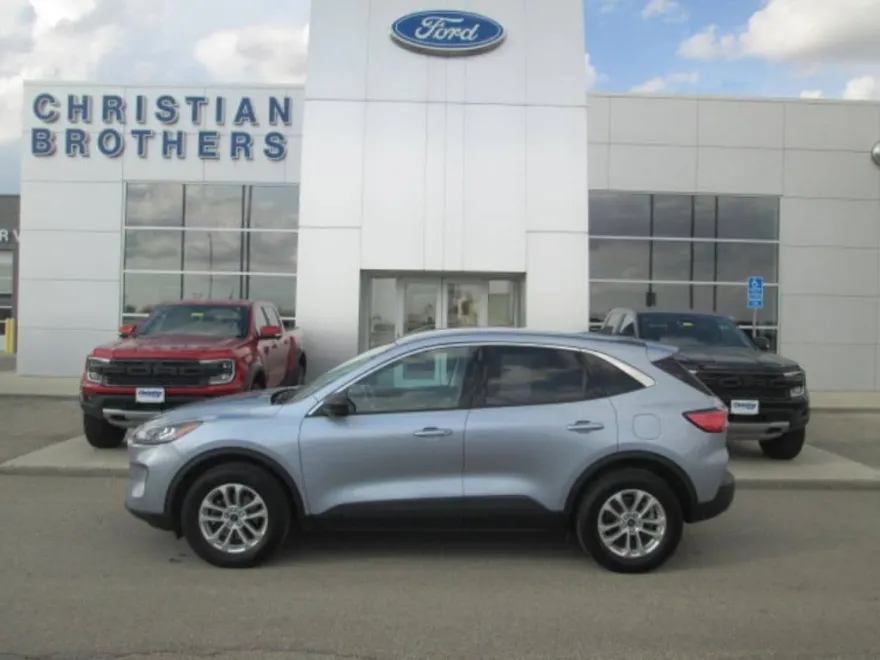 2022 Ford Escape SE photo 1
