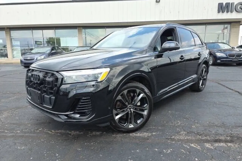 2025 Audi Q7 Premium Plus 55 photo 1