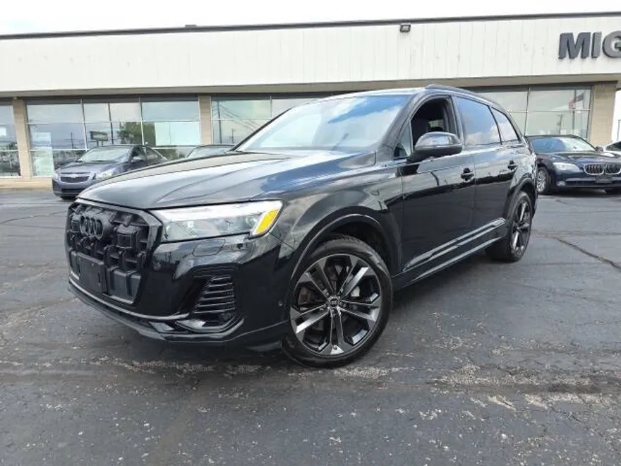 2025 Audi Q7 Premium Plus 55 photo 1