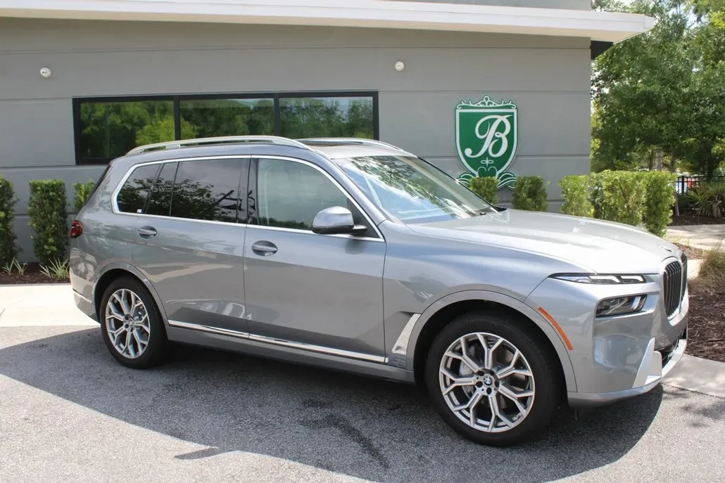 2025 Bmw X7 xDrive40i photo 1