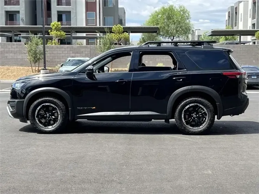2024 Nissan Pathfinder Rock Creek photo 1