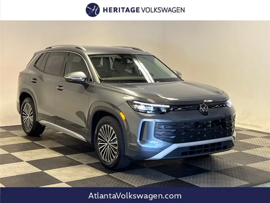 2025 Volkswagen Tiguan S photo 1