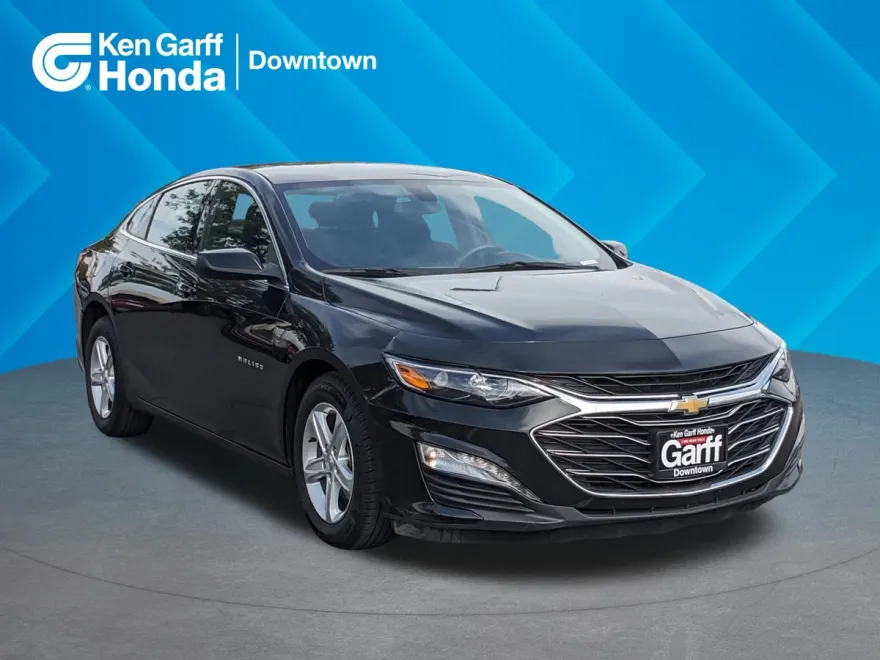 2022 Chevrolet Malibu 1LT photo 1