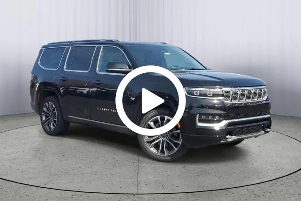 2024 Jeep Grand Wagoneer III photo 1