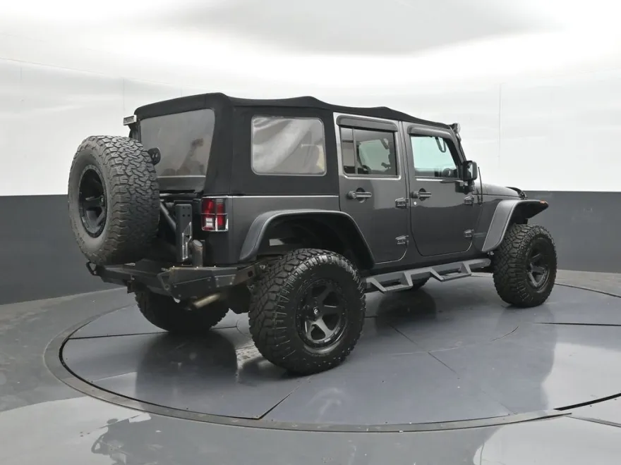 2017 Jeep Wrangler Unlimited Big Bear photo 1