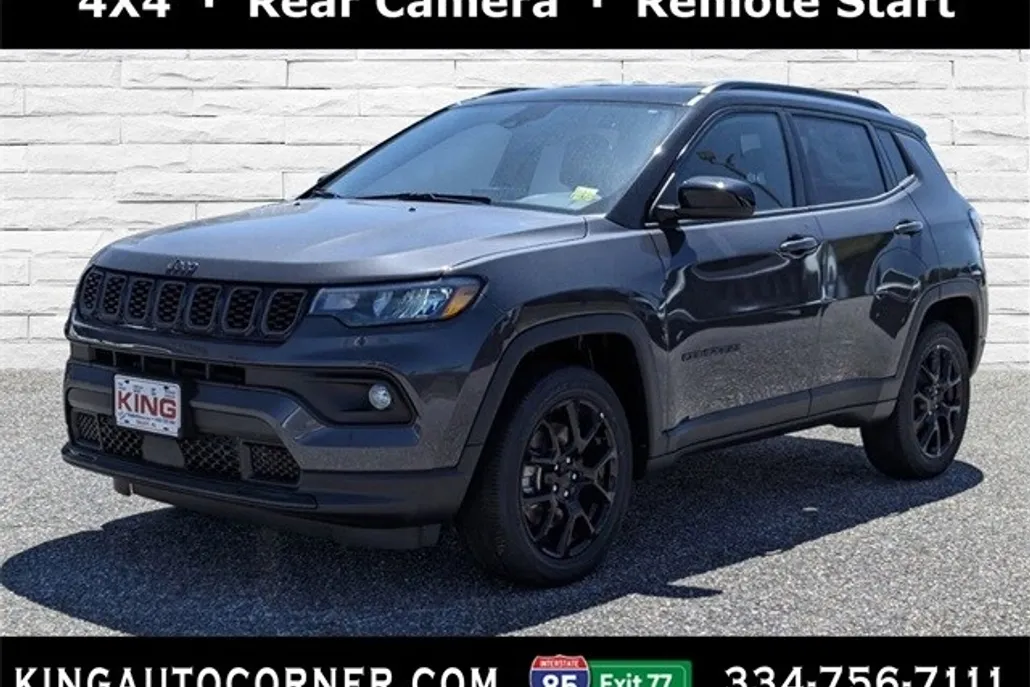 2024 Jeep Compass Latitude photo 1