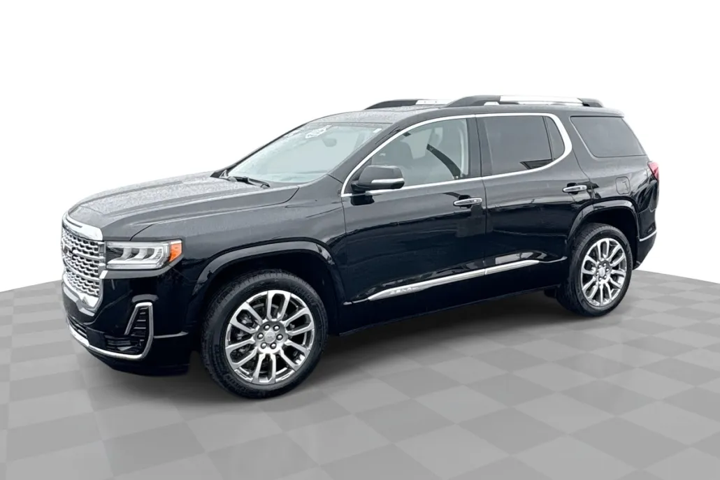 2023 Gmc Acadia Denali photo 1
