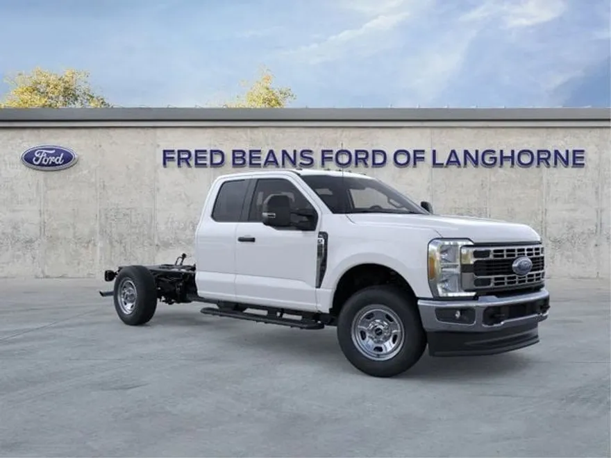 2026 Ford F-350 XL photo 1