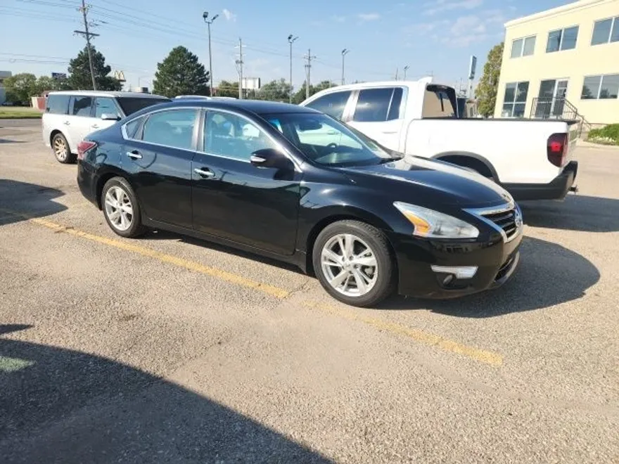 2015 Nissan Altima 2.5 SL photo 1