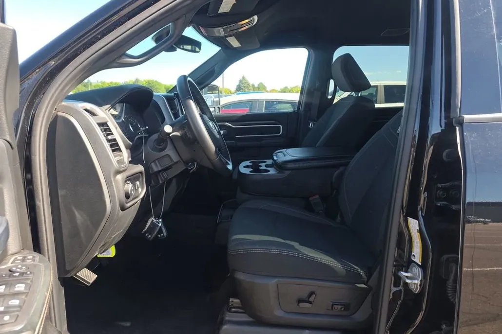 2024 Ram 2500 Big Horn photo 1