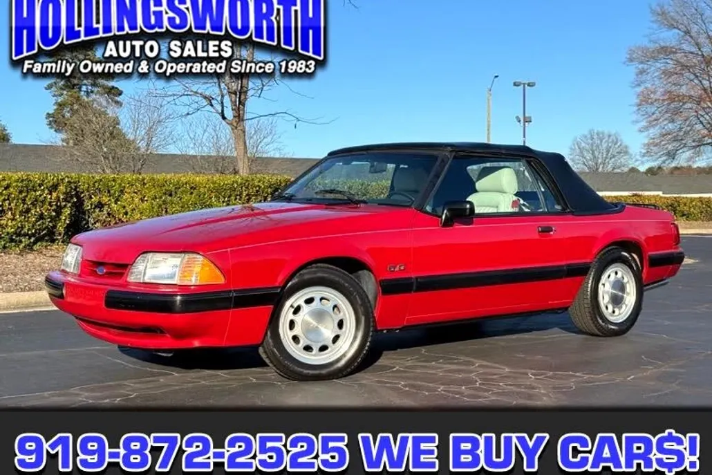 1989 Ford Mustang LX Convertible photo 1