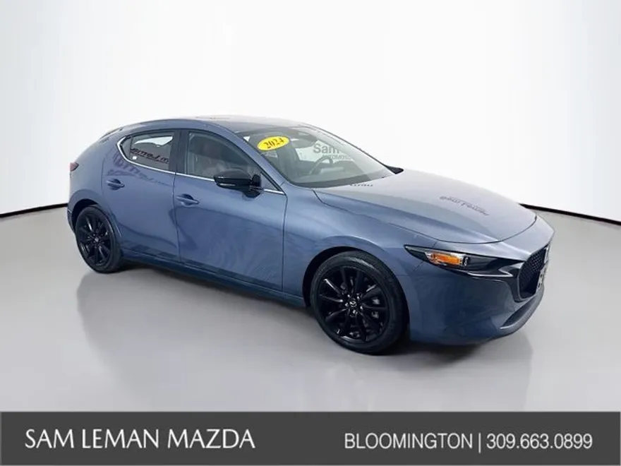 2024 Mazda Mazda3 2.5 s Carbon photo 1
