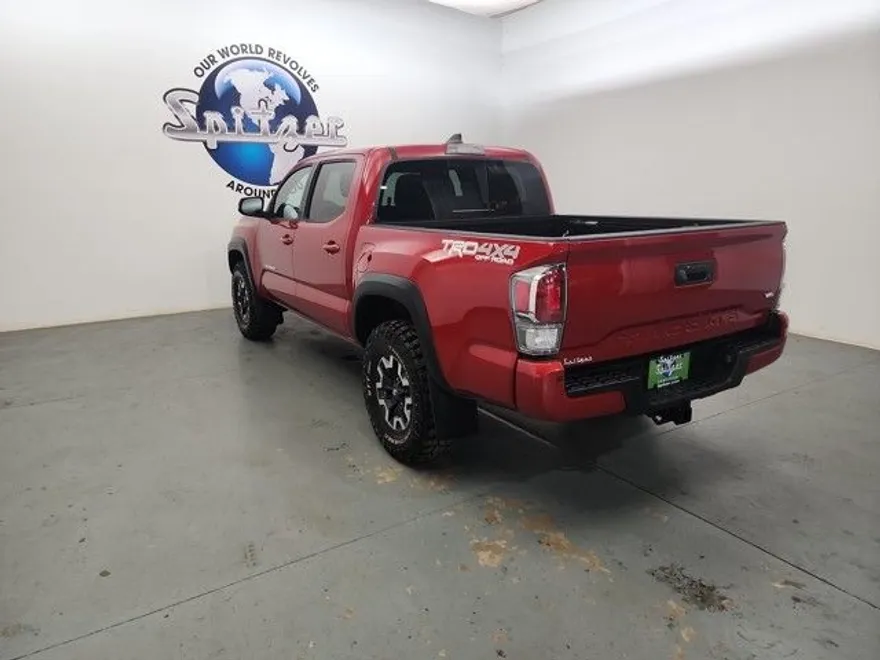 2020 Toyota Tacoma V6 photo 1