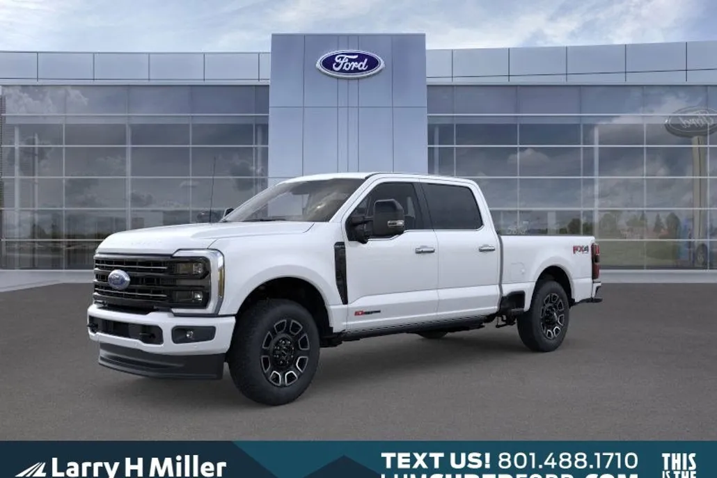 2025 Ford F-350 Platinum photo 1