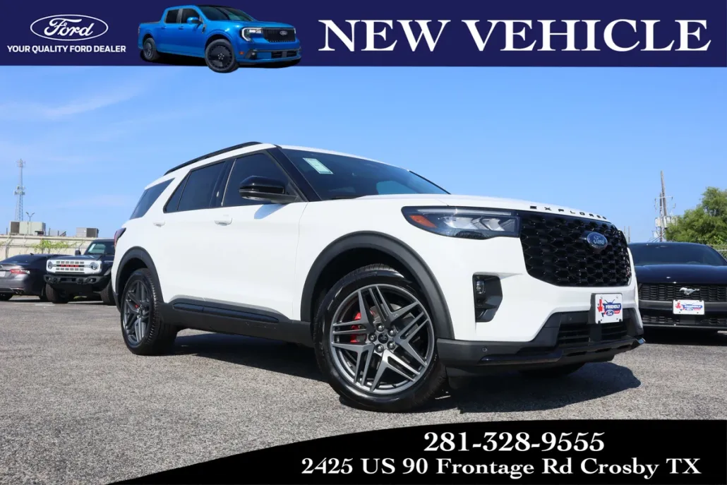 2025 Ford Explorer ST photo 1