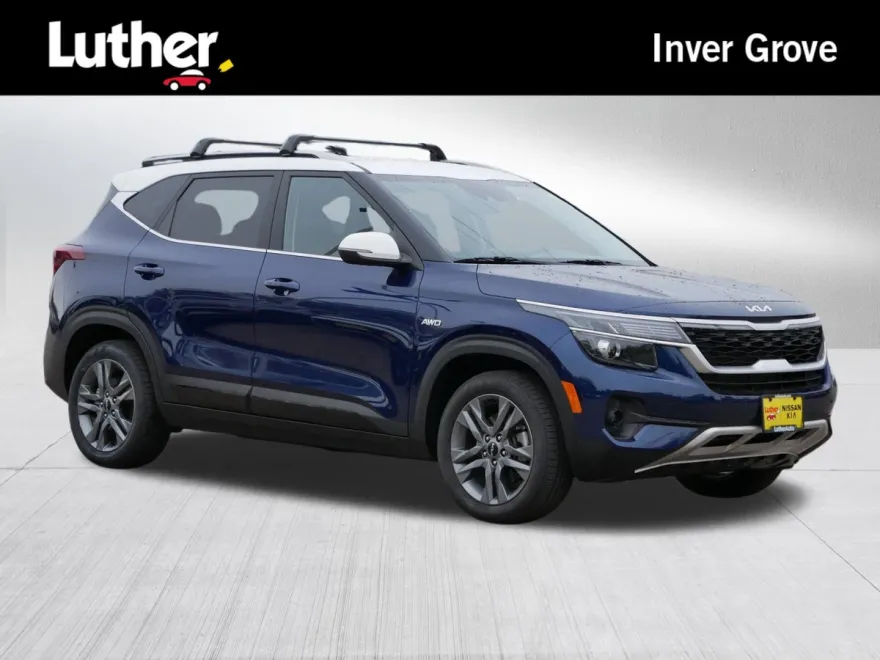 2022 Kia Seltos S Nightfall Edition photo 1