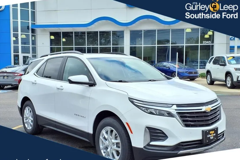 2022 Chevrolet Equinox LT photo 1