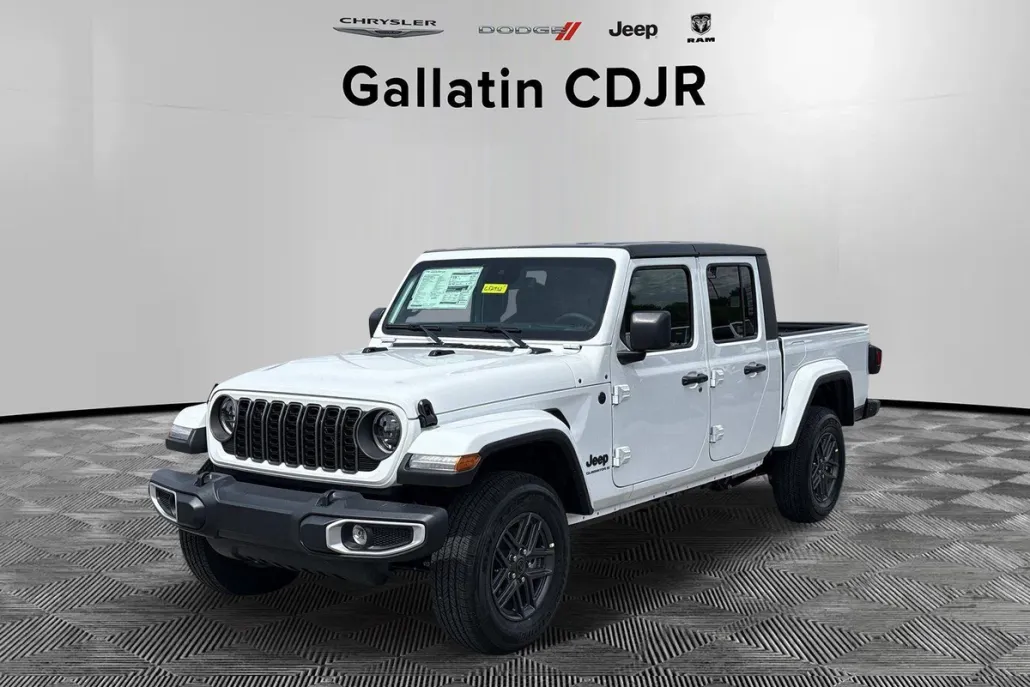 2025 Jeep Gladiator Sport S photo 1