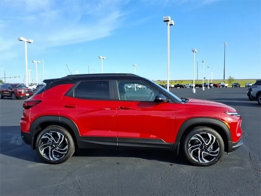 2026 Chevrolet Trailblazer RS photo 1