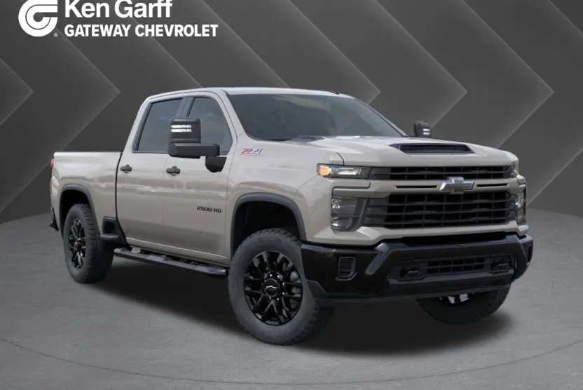 2026 Chevrolet Silverado 2500HD Custom photo 1