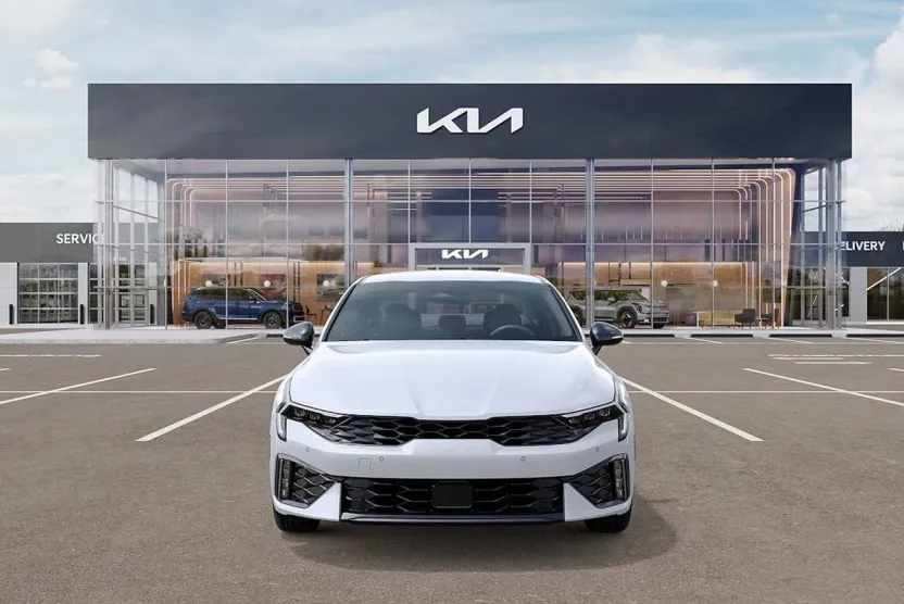 2026 Kia K5 GT-Line photo 1