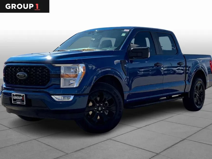 2022 Ford F-150 XL photo 1