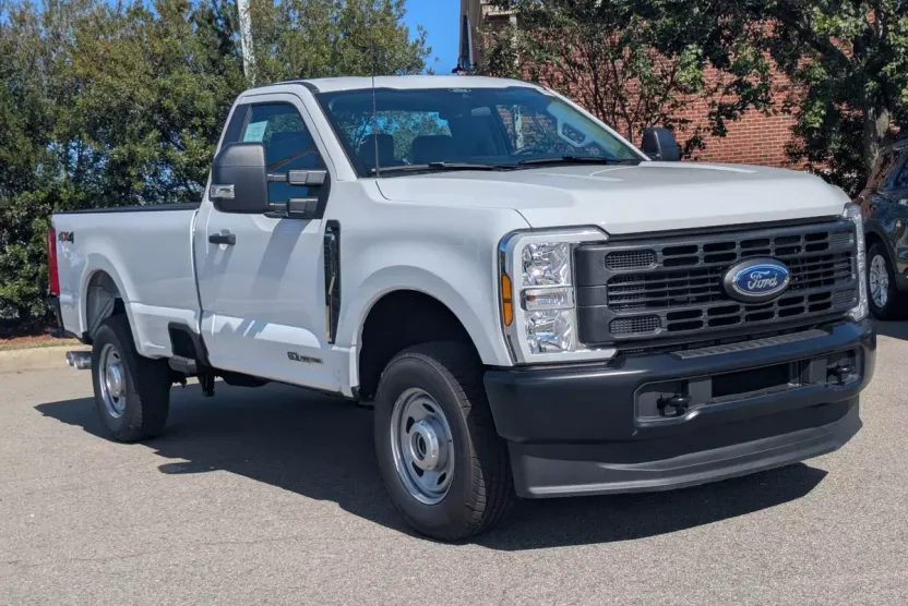 2025 Ford F-250 XL photo 1