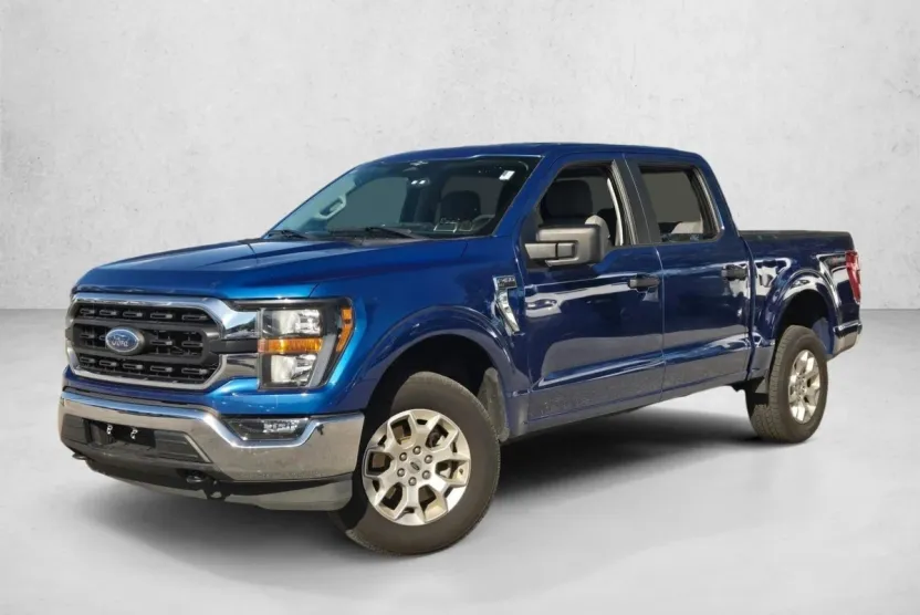 2023 Ford F-150 XLT photo 1