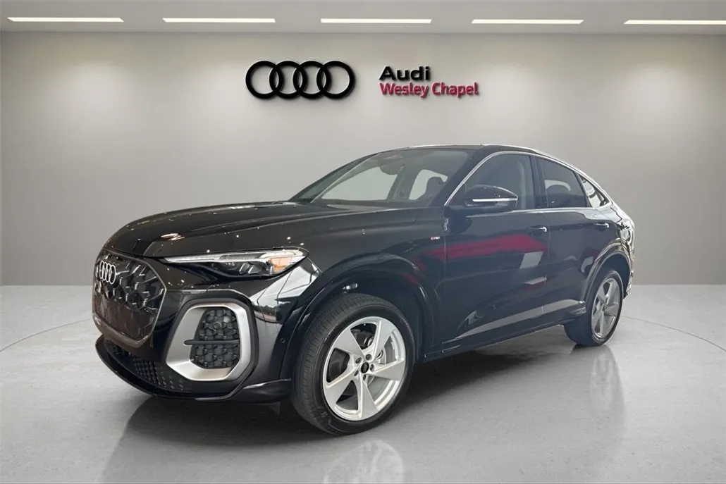 2025 Audi Q5 2.0T Premium Plus photo 1