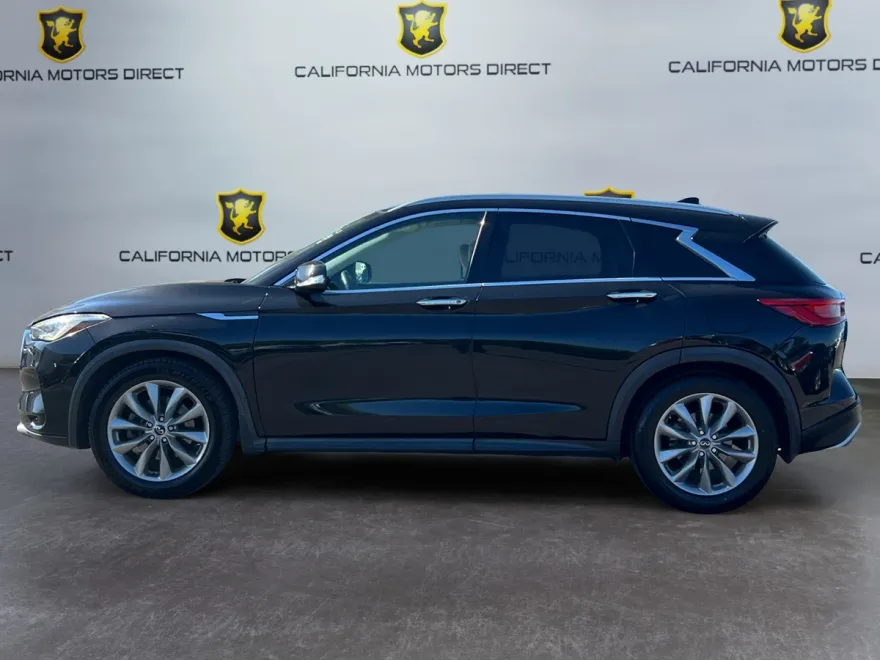 2019 Infiniti QX50 Essential photo 1