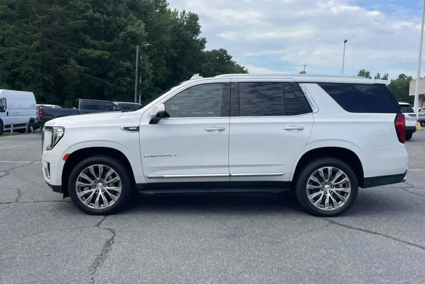 2021 Gmc Yukon Denali photo 1