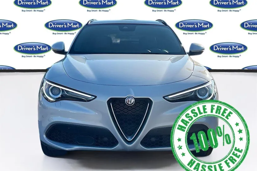2022 Alfa Romeo Stelvio Ti photo 1