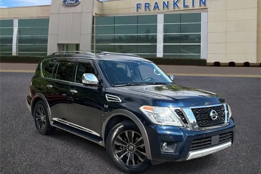 2017 Nissan Armada Platinum photo 1