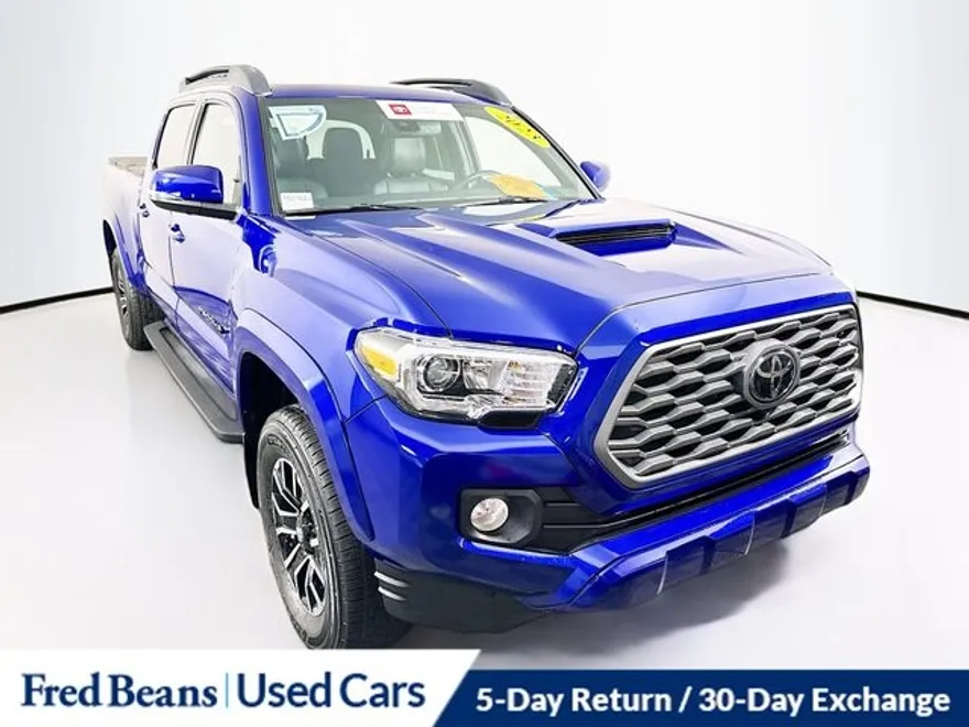 2023 Toyota Tacoma TRD Sport V6 photo 1