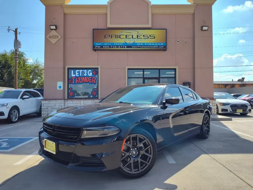2023 Dodge Charger SXT photo 1