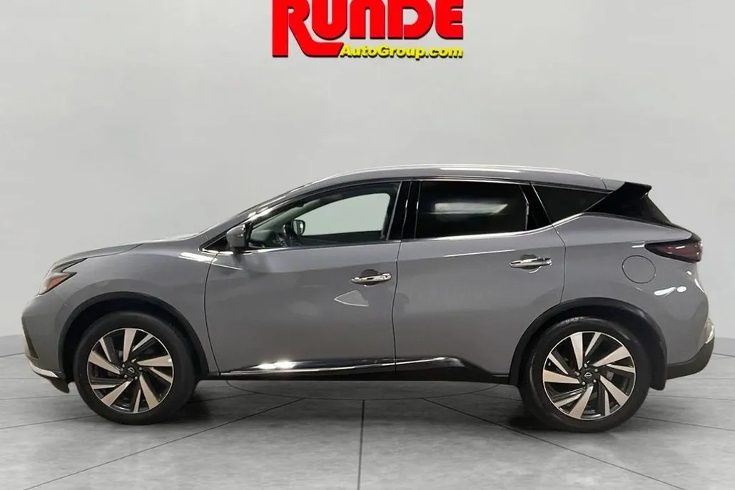 2023 Nissan Murano SL photo 1