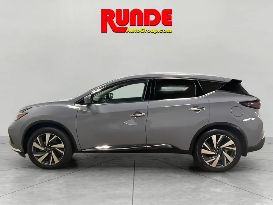 2023 Nissan Murano SL photo 1