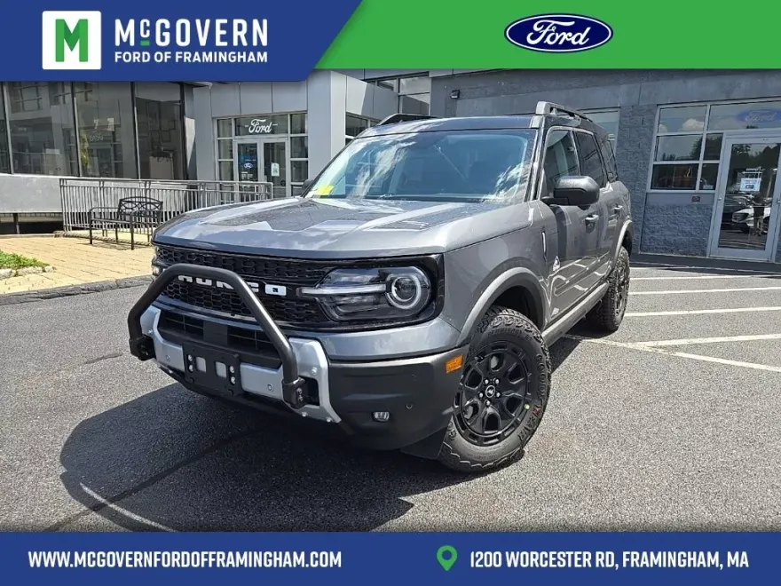 2025 Ford Bronco Sport Outer Banks photo 1