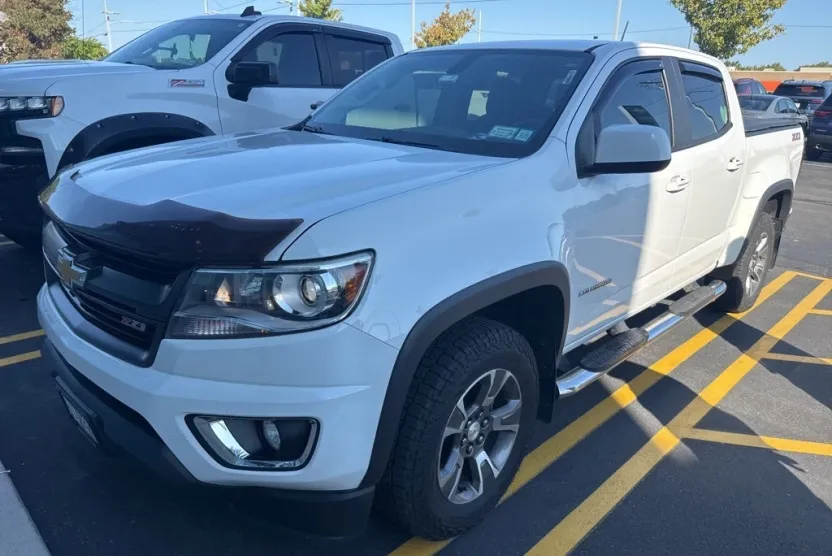 2017 Chevrolet Colorado Z71 photo 1