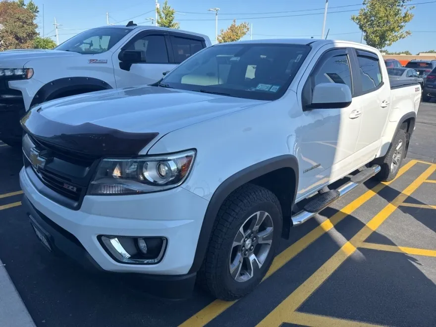 2017 Chevrolet Colorado Z71 photo 1