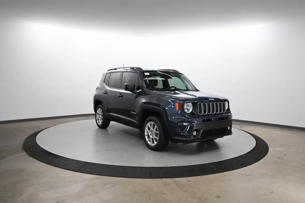 2022 Jeep Renegade Latitude photo 1