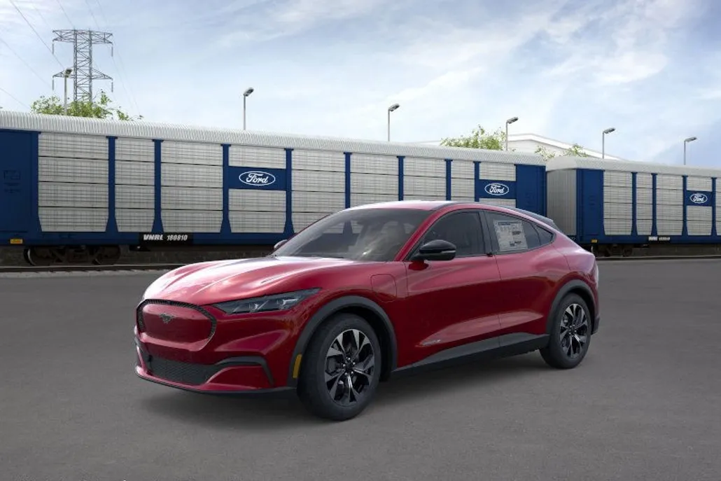2025 Ford Mustang Mach-E Select photo 1